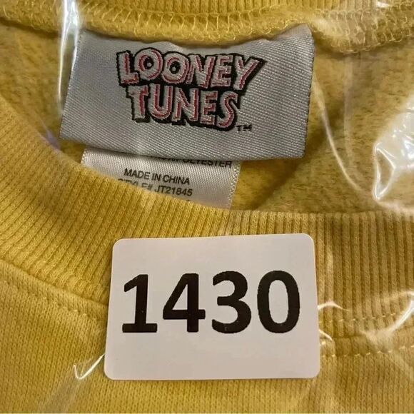 Warner Bros Looney Tunes Yellow Cropped Graphic Sweatshirt SZ M #1430 - Picture 7 of 8